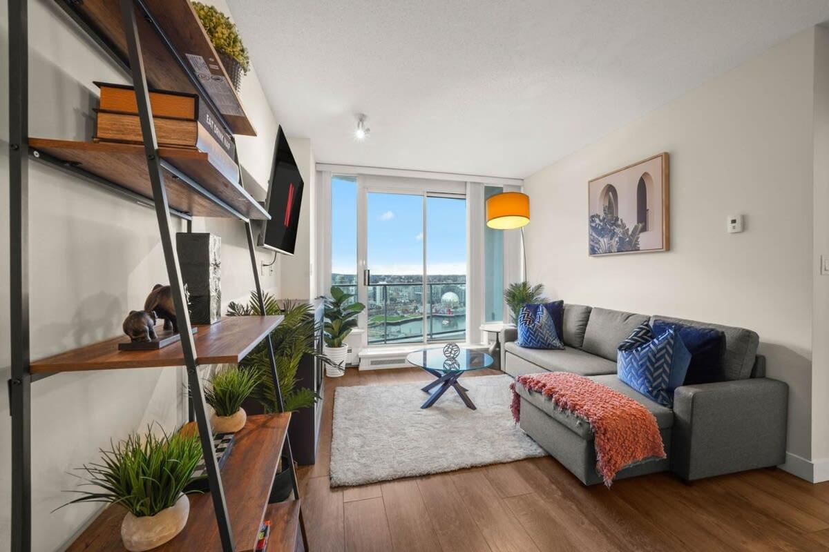 Dazzling Condo By Stadium Downtown With Free Parking Vancouver Exteriör bild